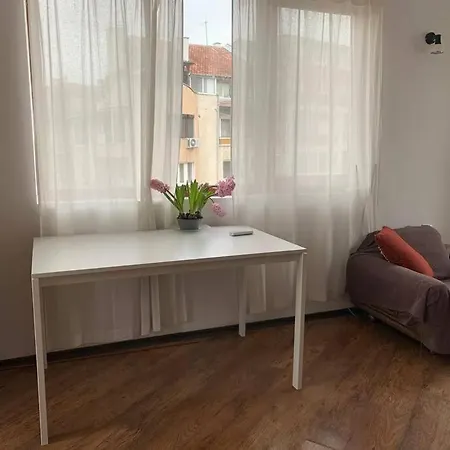 Apartment Rooftop 0886886005 Msg Me First, Don't Book Here *