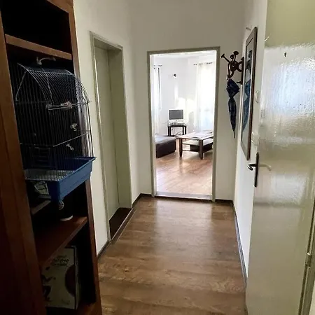 Apartment Rooftop 0886886005 Msg Me First, Don't Book Here